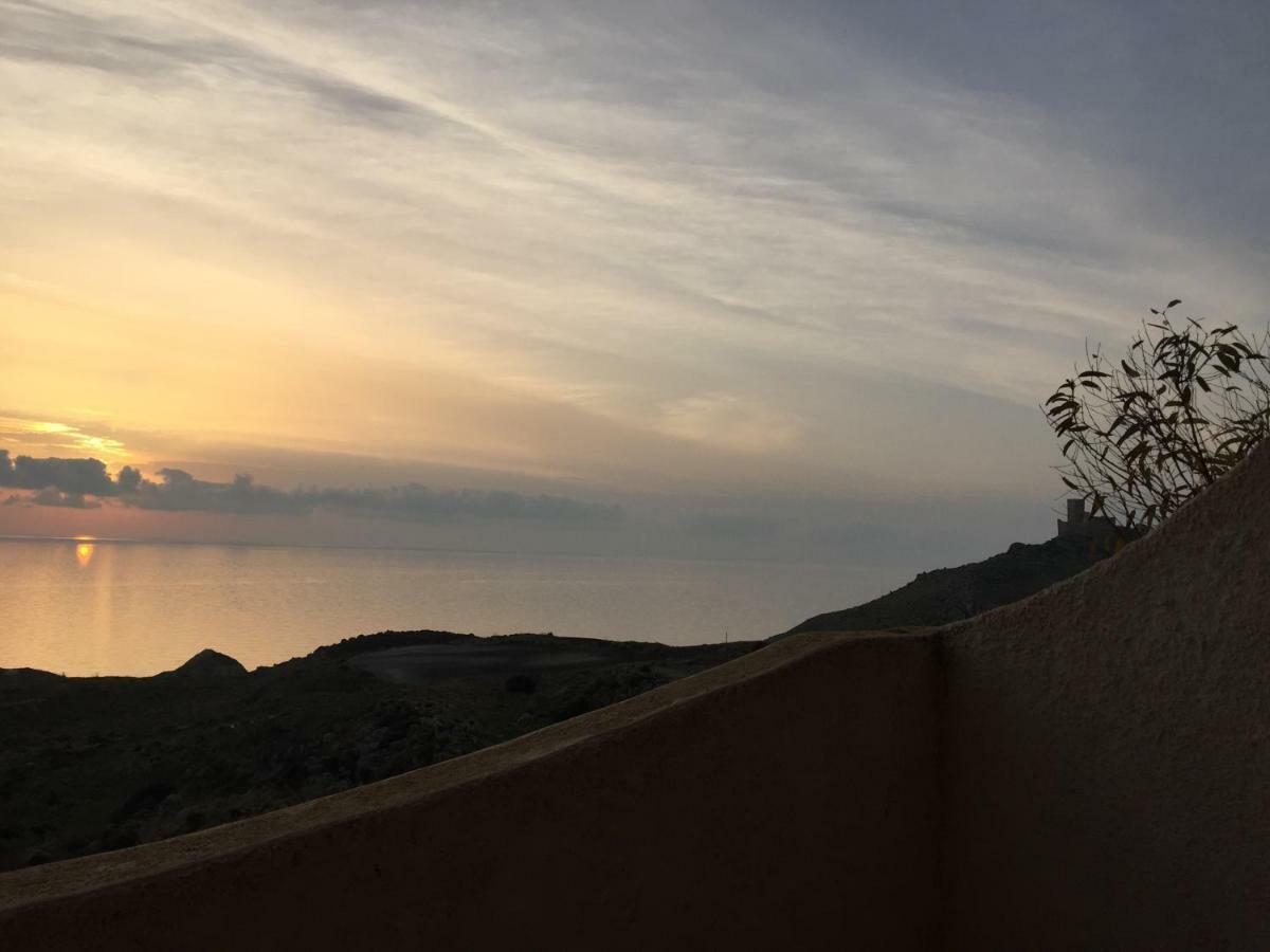 La Collina Sul Mare Bed & Breakfast Палма де Монтекиаро Екстериор снимка